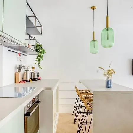 Apartment Bel Pour 6 Personnes Proche Champs Elysees